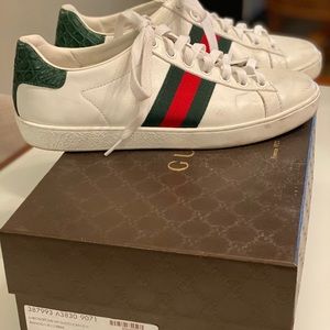 Gucci sneakers